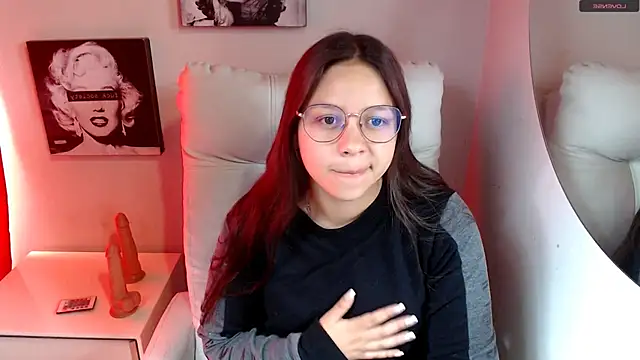 SamanthaRoldaan online show from February 7, 3:05 pm