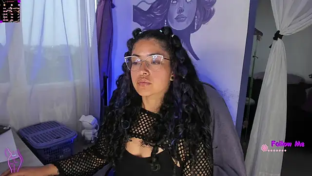 witchviolet online show from October 9, 9:52 pm