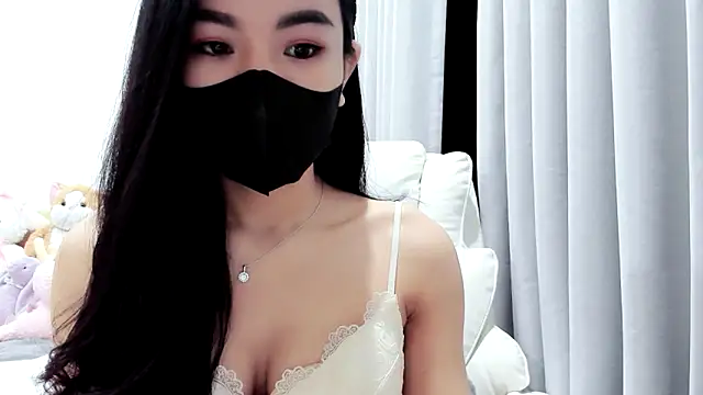 Snapshot of Lita-Julia chatting on October 19, 8:00 pm Lita-Julia online show from October 19, 8:00 pm