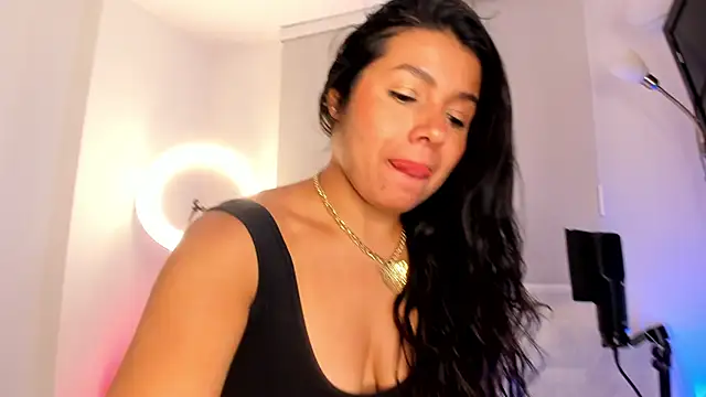 miaa daniels online show from November 24, 10:56 pm