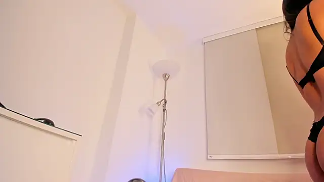 miaa daniels online show from October 9, 1:43 am