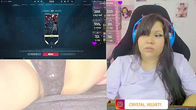 crystal7u7 online show from October 26, 9:10 pm