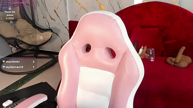 katia bigboobs1 online show from February 14, 7:05 pm