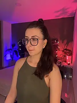 EmaSaenz online show from February 26, 11:04 pm