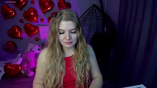 lily williamss online show from February 15, 12:46 am