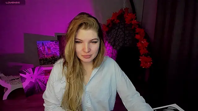 lily williamss online show from September 14, 12:08 am