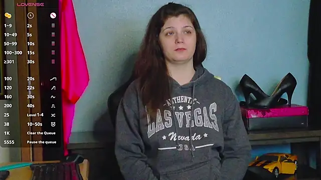 TreeJeanne online show from November 3, 2:43 pm