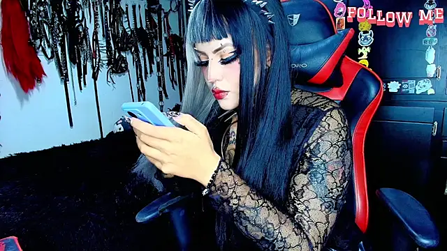 jannaink  online show from November 14, 12:10 am