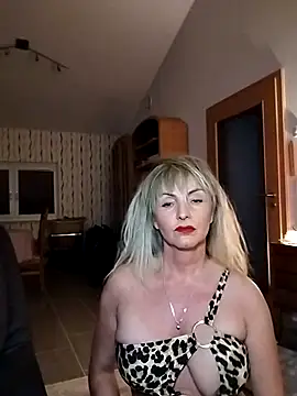 Tinuus online show from September 27, 6:59 pm