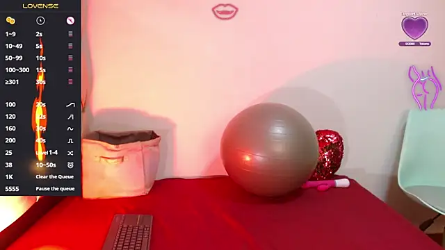 cleopatraa online show from September 15, 9:00 pm