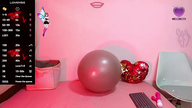 cleopatraa online show from September 10, 9:04 pm