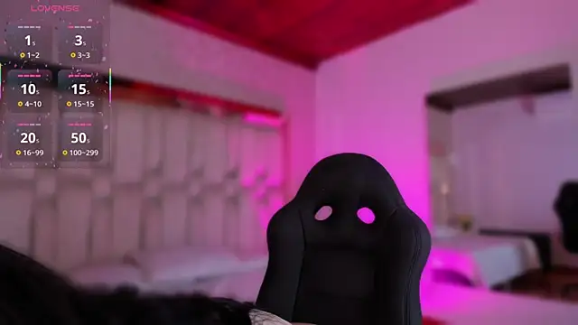 Kleverly Manson1 online show from December 21, 8:57 pm