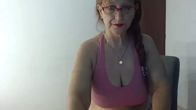 Snapshot of Lilly_macflyy chatting on October 23, 4:57 pm Lilly macflyy online show from October 23, 4:57 pm