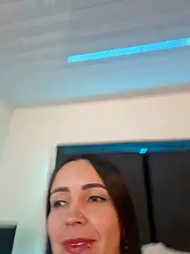 SuzanSmithh online show from February 9, 2:19 pm