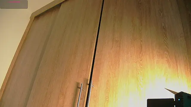 aidaadams online show from October 17, 11:46 am