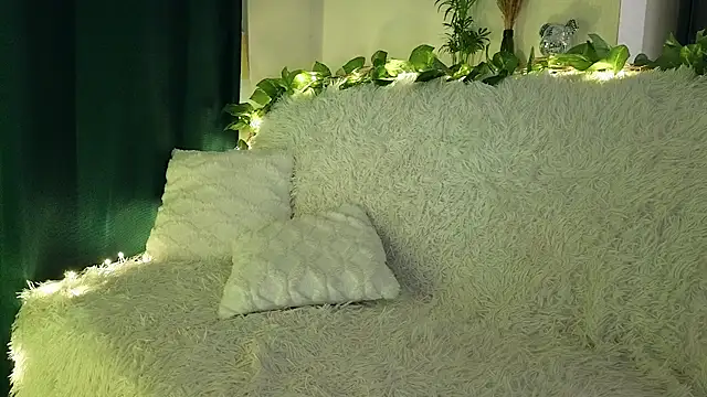 kristina amurova online show from October 25, 7:43 pm