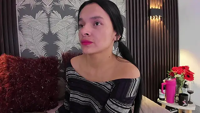  shantal smith online show from February 6, 10:07 am