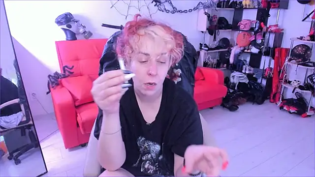 GinaMiracle online show from November 10, 8:31 am