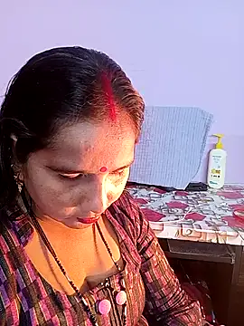 reemacouple007 online show from February 12, 9:33 am