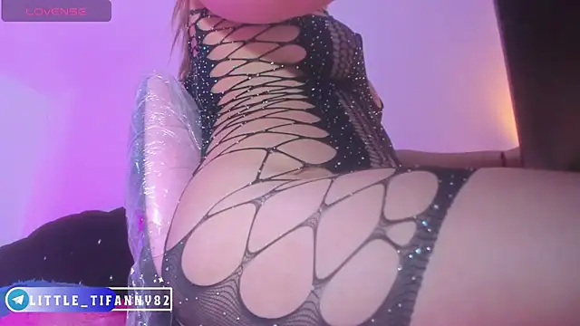 little tifanny82 online show from December 18, 2:11 pm