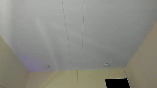 liily moore online show from November 20, 6:58 am