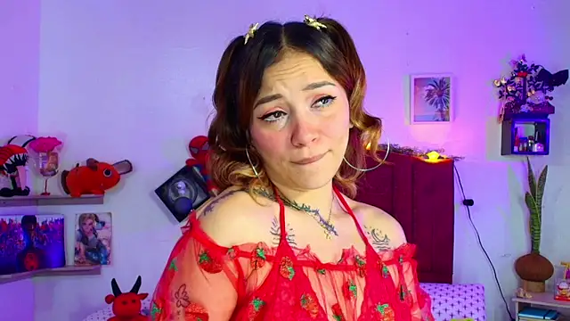 alisson zafiro  online show from February 18, 3:16 am