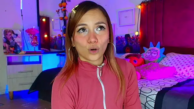 alisson zafiro  online show from January 16, 4:19 am