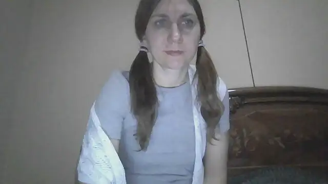 JasmineGlamour online show from January 8, 9:19 pm