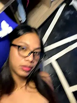 whiteladyboy online show from November 23, 9:55 am