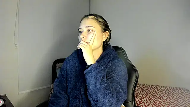 AntonelaDaly online show from September 19, 2:54 am