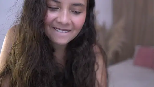 lirio05 online show from November 1, 7:07 pm