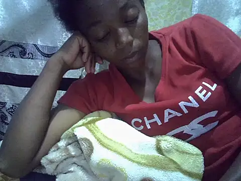 ElianeHot online show from November 7, 7:30 pm