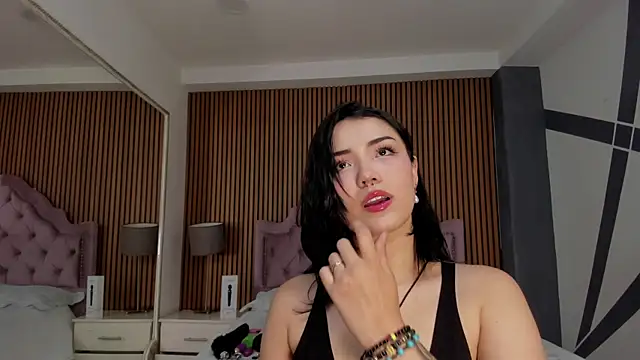 Snapshot of Rubi_Sky chatting on September 18, 4:22 am Rubi Sky online show from September 18, 4:22 am