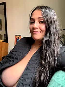 Taylortits online show from September 13, 6:38 pm