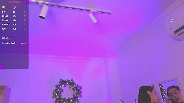 Aleejaa   online show from December 20, 11:47 am