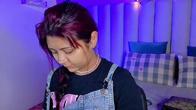 alaia-rogers online show from October 24, 11:50 am