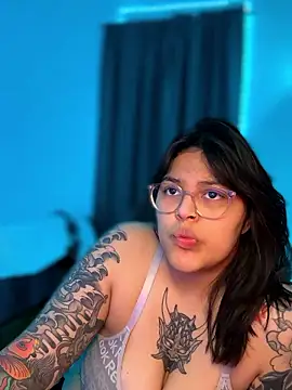 miacanela xo online show from January 11, 1:54 am