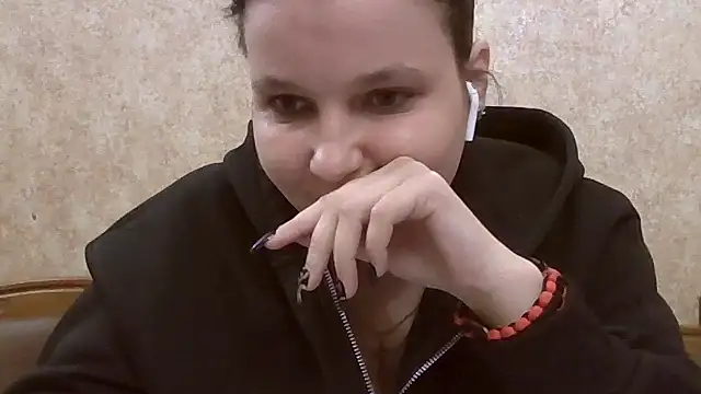 Snapshot of JeorginaJ chatting on October 21, 2:21 pm JeorginaJ online show from October 21, 2:21 pm