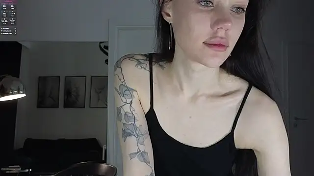 Sara Tranquil online show from November 18, 9:38 pm