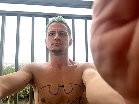 trash4cash online show from September 10, 4:40 pm