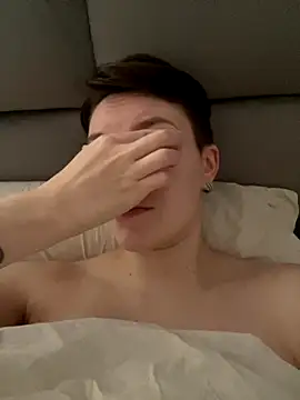 Snapshot of JessieFlower chatting on October 11, 8:41 am JessieFlower online show from October 11, 8:41 am