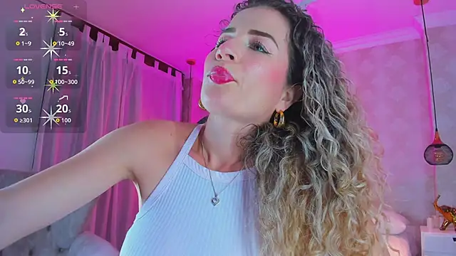 Shantall   online show from November 20, 11:33 am