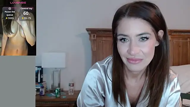 Noellesmfc online show from October 22, 2:44 pm