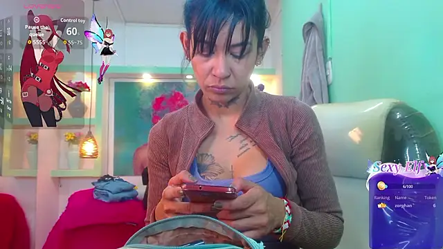 lorenapinto online show from February 25, 4:44 am