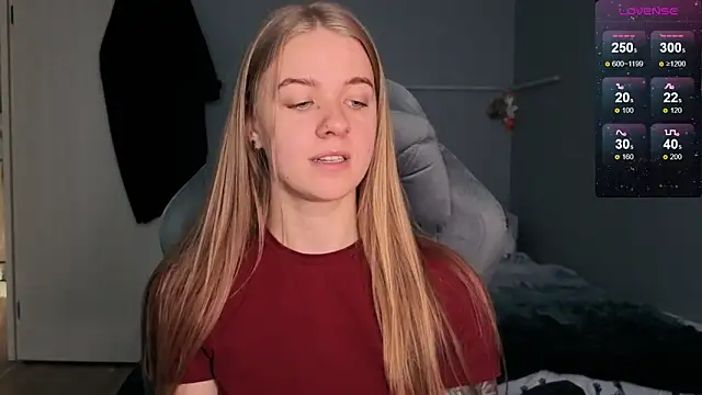 candy maggie online show from September 19, 8:57 am