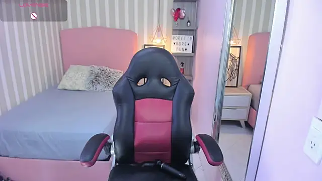 AMELIETARSON online show from September 23, 7:45 pm