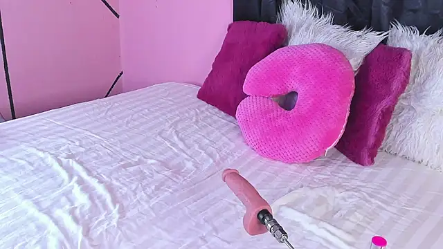 cloe bridgee online show from February 28, 3:39 am