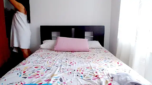 emely sexx20 online show from November 6, 3:40 pm