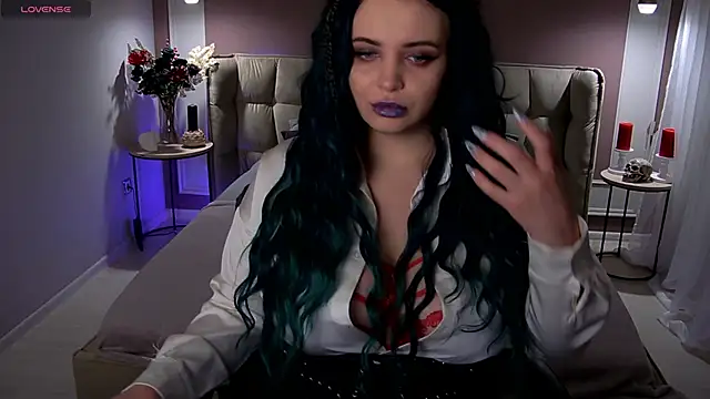 Miss Maya Mils online show from October 5, 1:32 am