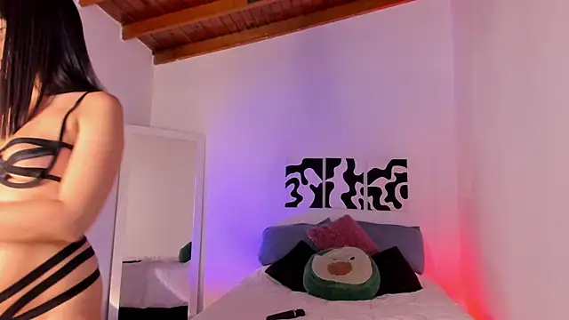 Xsarahx29 online show from September 27, 9:55 pm